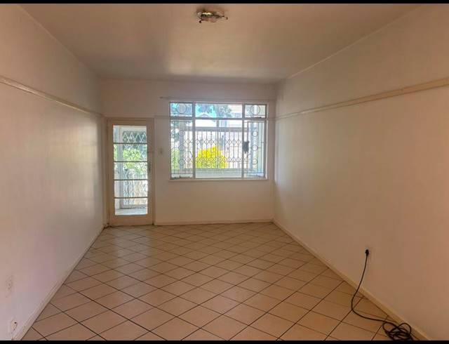 1 BEDROOM PROPERTY TO RENT IN GLENWOOD